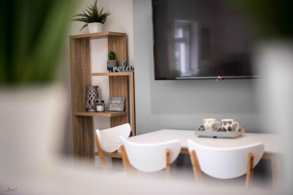 Additional image 94 of Mayfield Avenue, Bolton