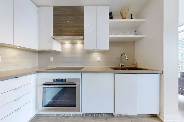 Additional image 13 of 59 Annie Craig Dr Unit 2708