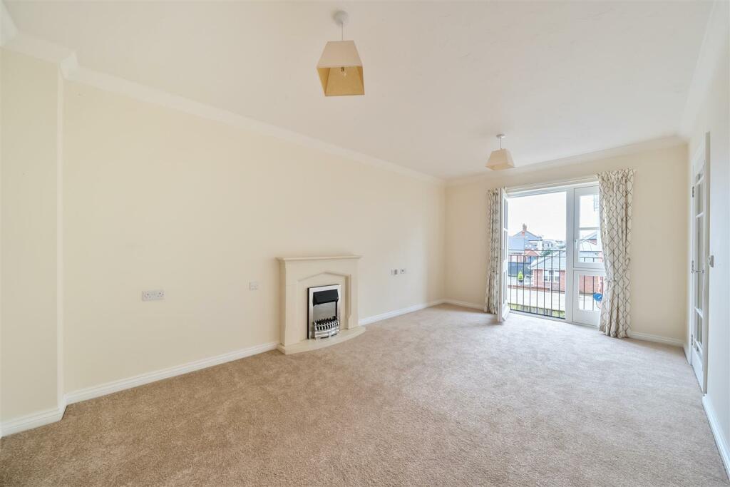 Additional image 4 of King Edgar Lodge, Ringwood