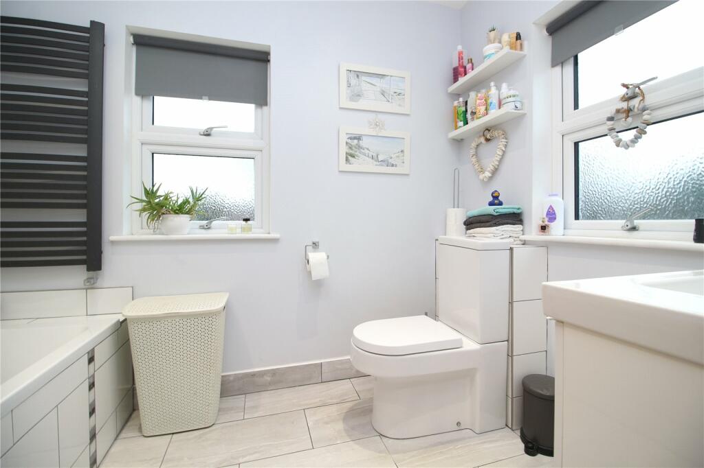 Additional image 4 of Vincent Road, New Milton, Hampshire, BH25