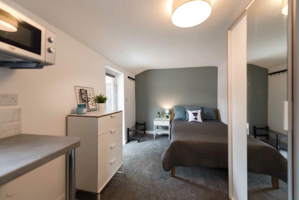 Additional image 74 of Mayfield Avenue, Bolton