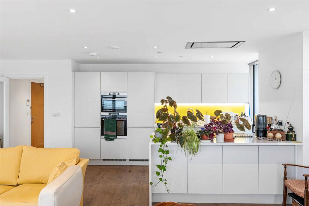 Additional image 4 of Brighton Road, Worthing, West Sussex, BN11