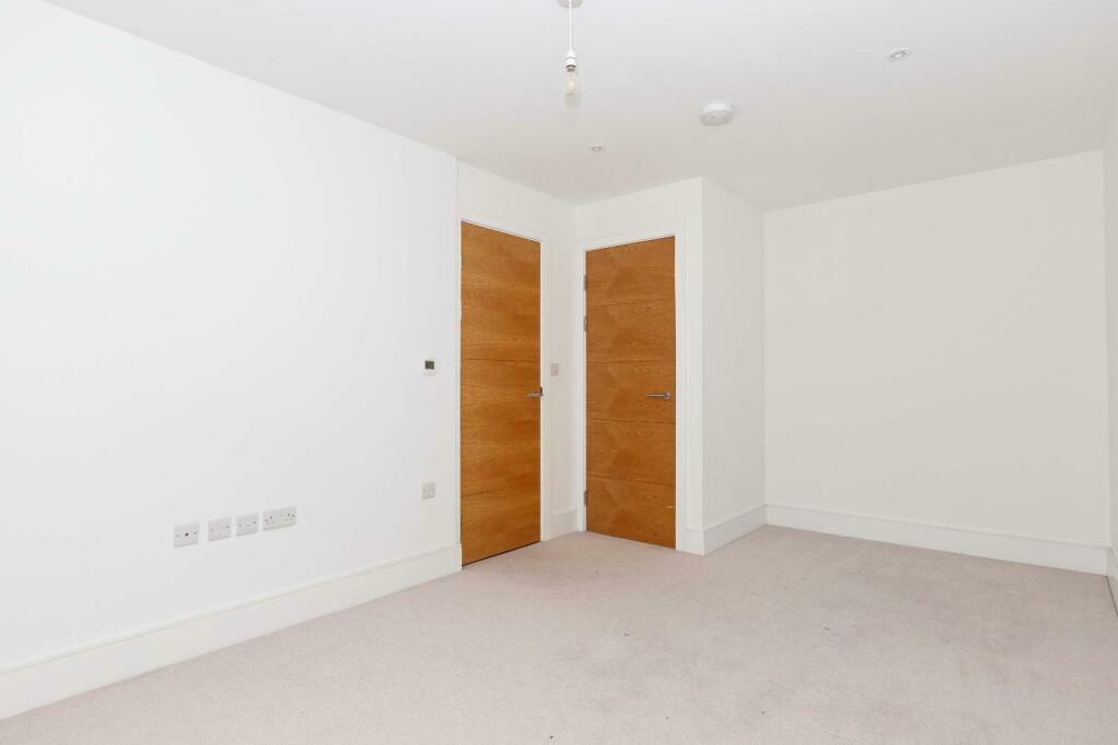 Additional image 18 of Ham Road, Shoreham-By-Sea