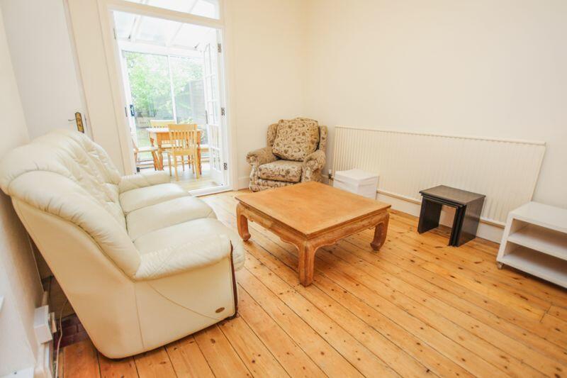 Additional image 12 of Student House, Winton