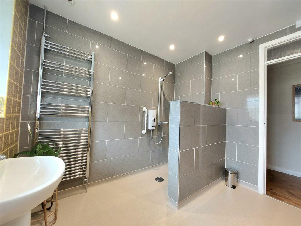 Additional image 17 of Stoke Close, Seaford