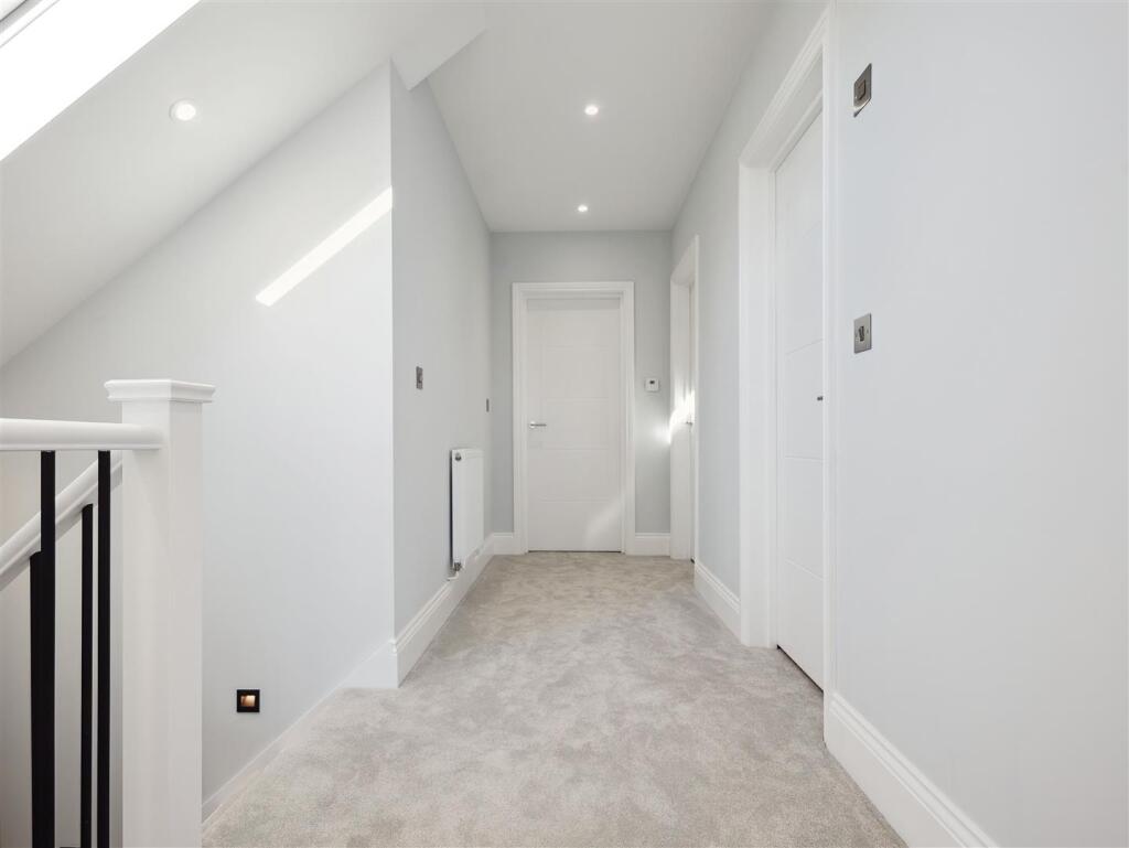 Additional image 30 of Whitehayes Road, Burton