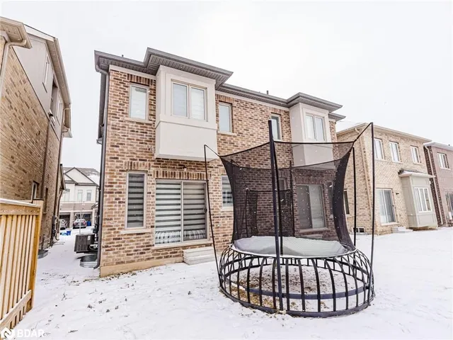 Additional image 32 of 3951 Koenig Rd