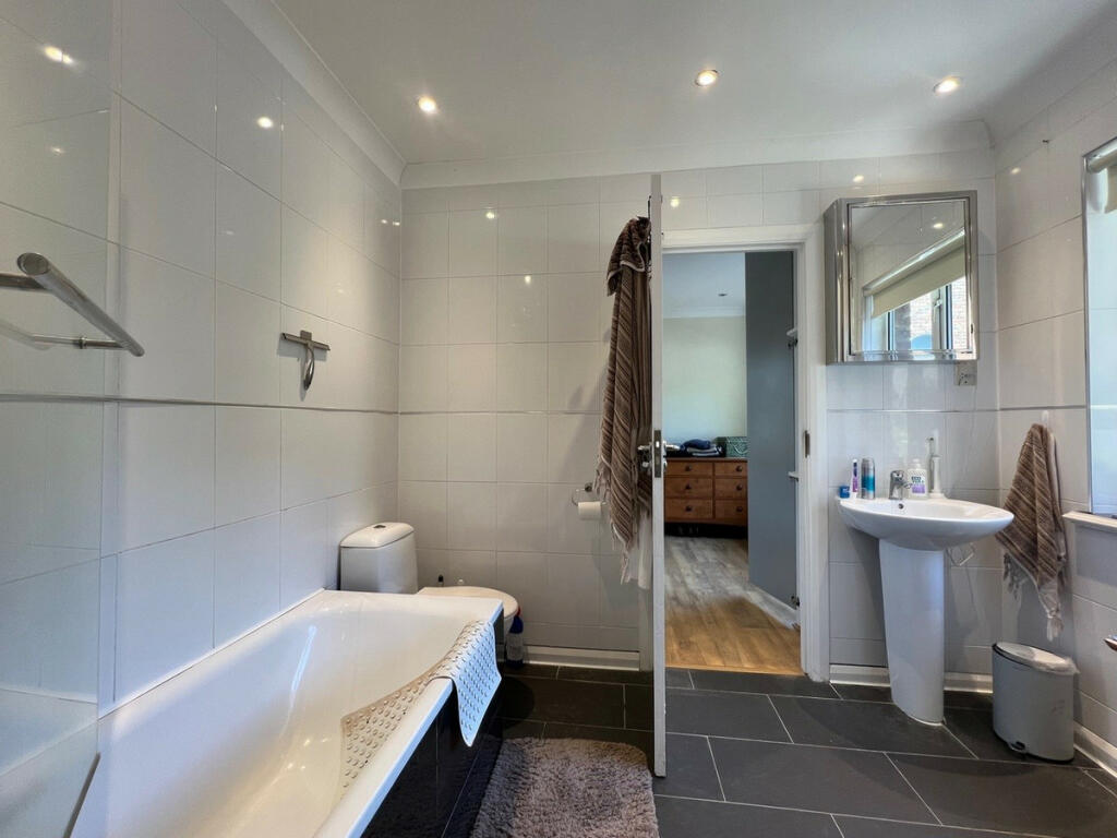 Additional image 12 of Goldstone Way, Hove