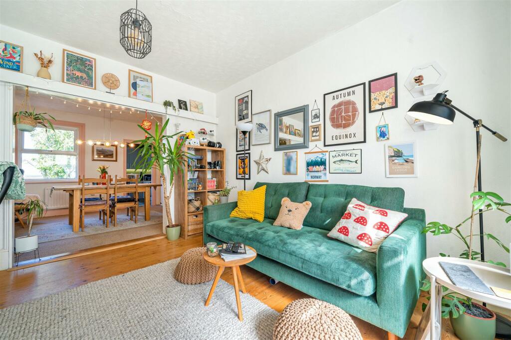 Additional image 3 of High Street, Swanage