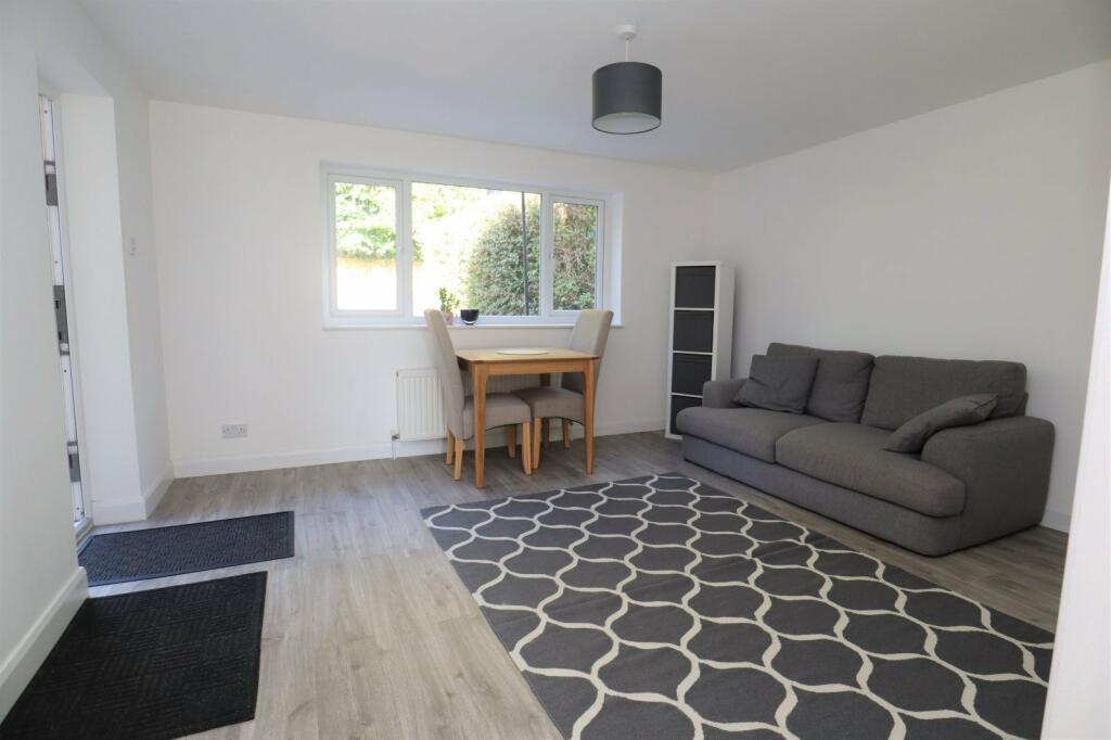 Additional image 10 of High Way, Broadstone, Dorset, BH18