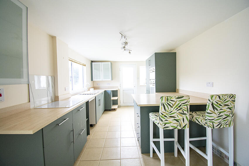 Additional image 9 of Large 1 Bedroom Apartment