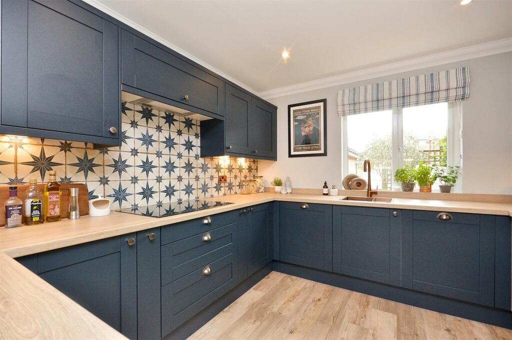 Additional image 5 of Long Beach View, Eastbourne