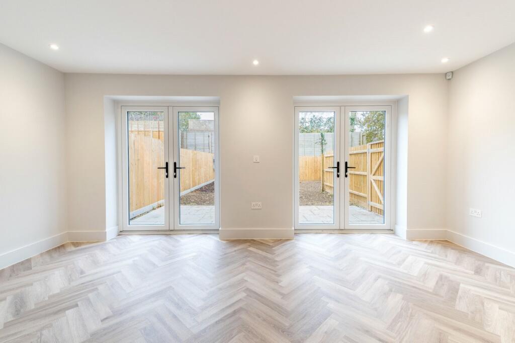 Additional image 4 of 5 Moralee Close, Rowlands Hill, Wimborne, Dorset, BH21