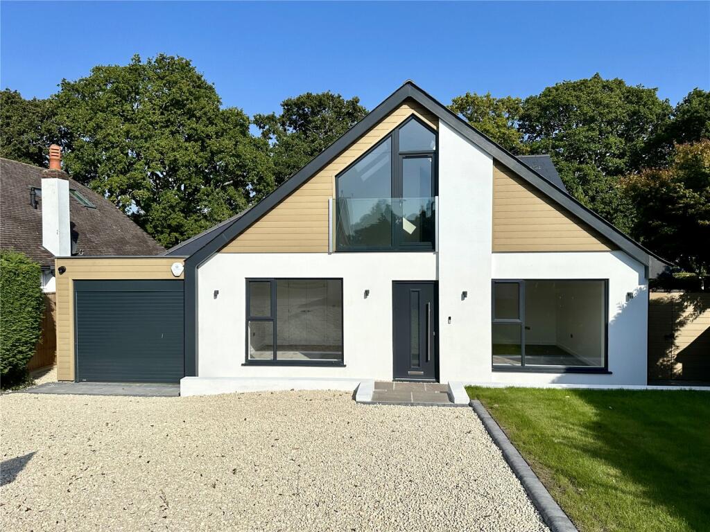 Smugglers Lane North, Highcliffe On Sea, Christchurch, Dorset, BH23