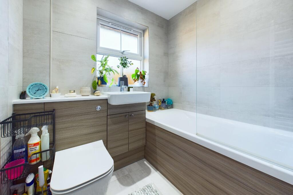 Additional image 15 of Twin Oaks Close, Broadstone, Dorset, BH18