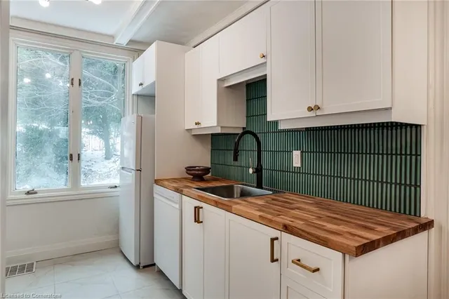 Additional image 18 of 12 Arkledun Ave