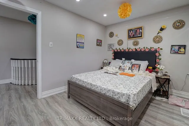 Additional image 19 of 21 Sunnyvale Gate