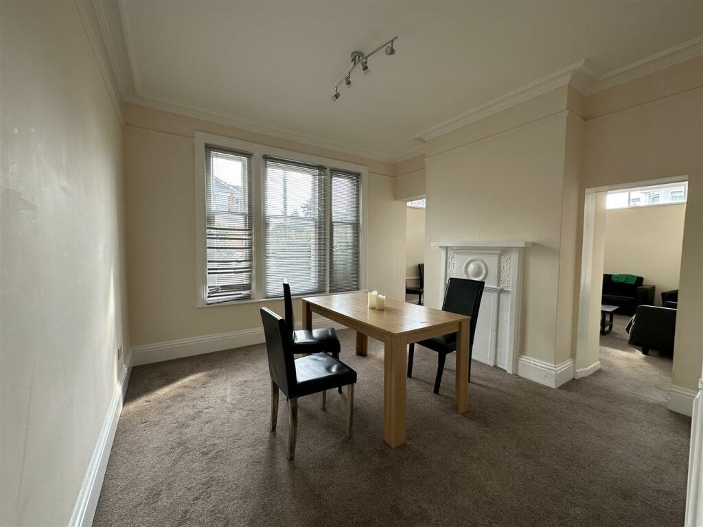 Additional image 4 of LUXURY STUDENT HOUSE Alma Road, Winton