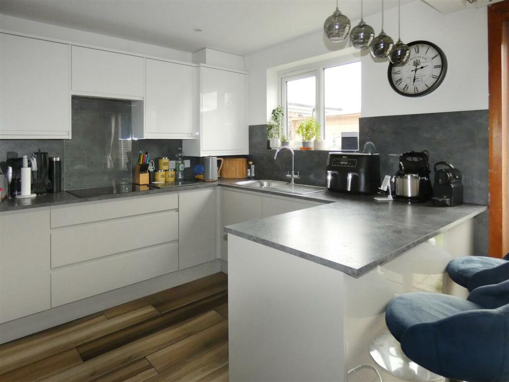 Additional image 10 of Leeward Road, Littlehampton