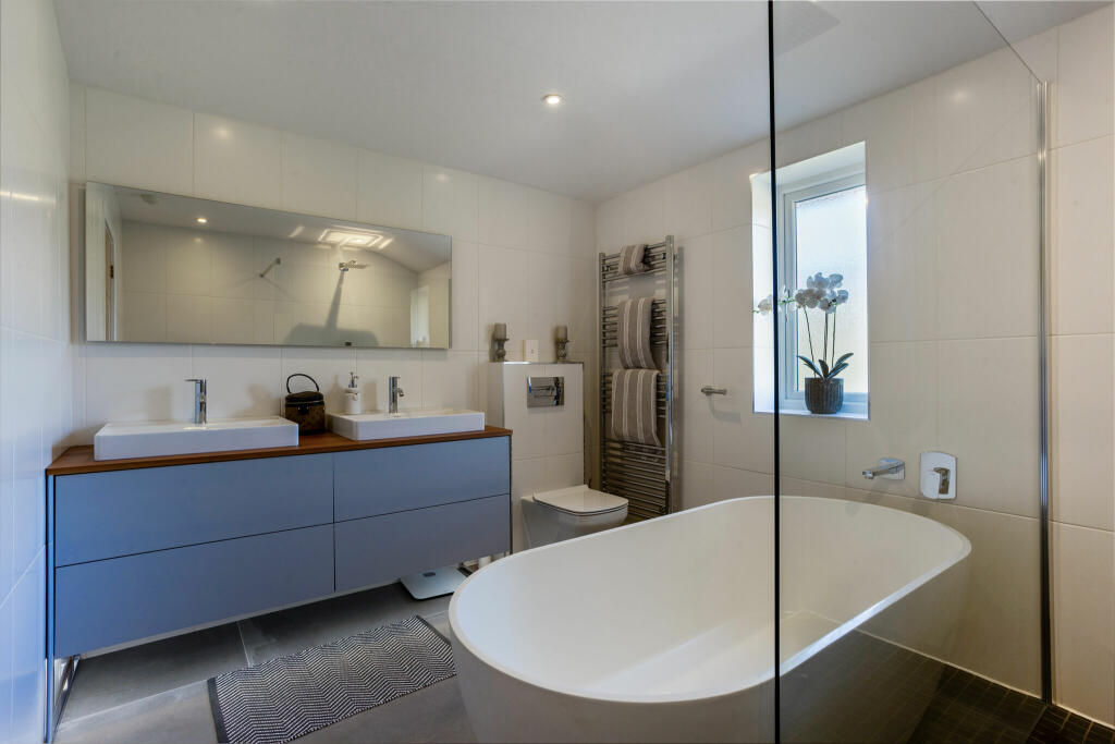 Additional image 12 of Forest Lane, RINGWOOD, BH24