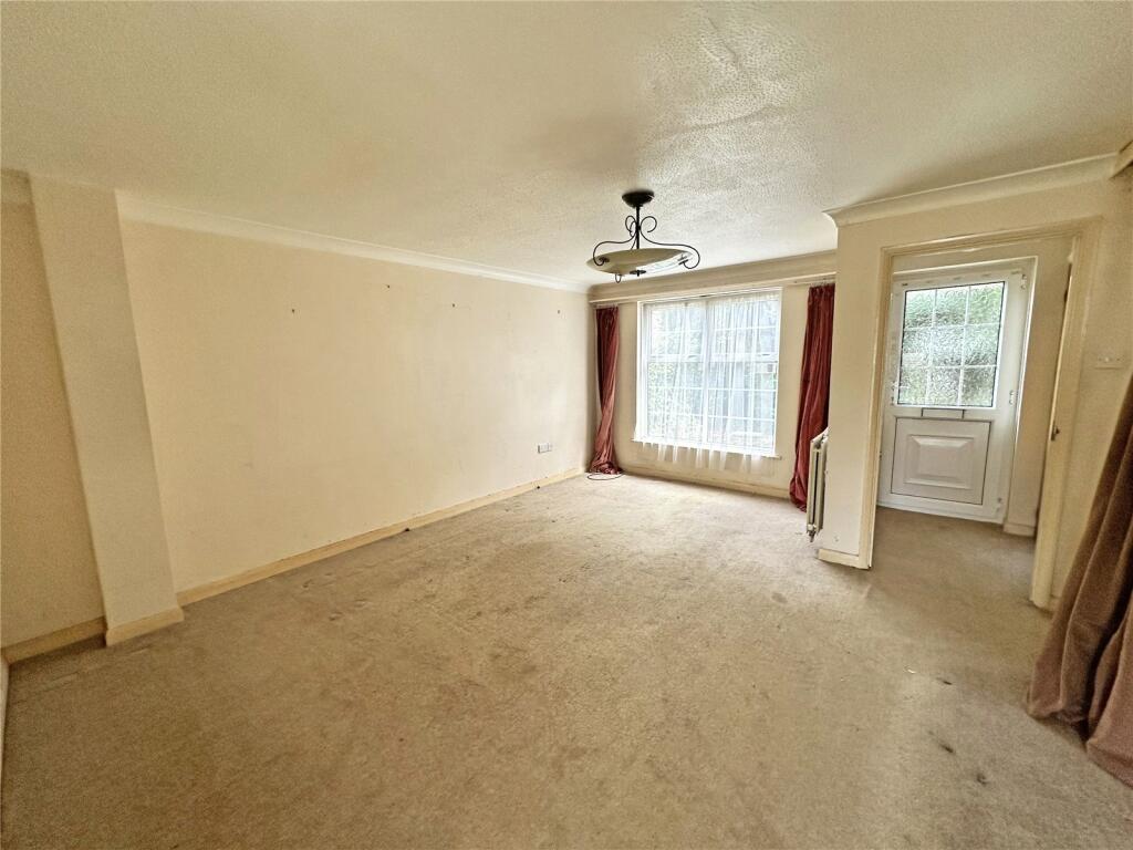 Additional image 3 of The Martells, Barton on Sea, New Milton, Hampshire, BH25