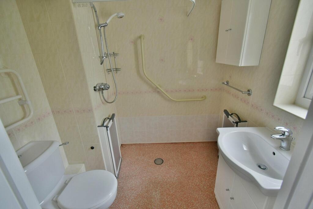 Additional image 9 of Ringwood Road, Ferndown, BH22