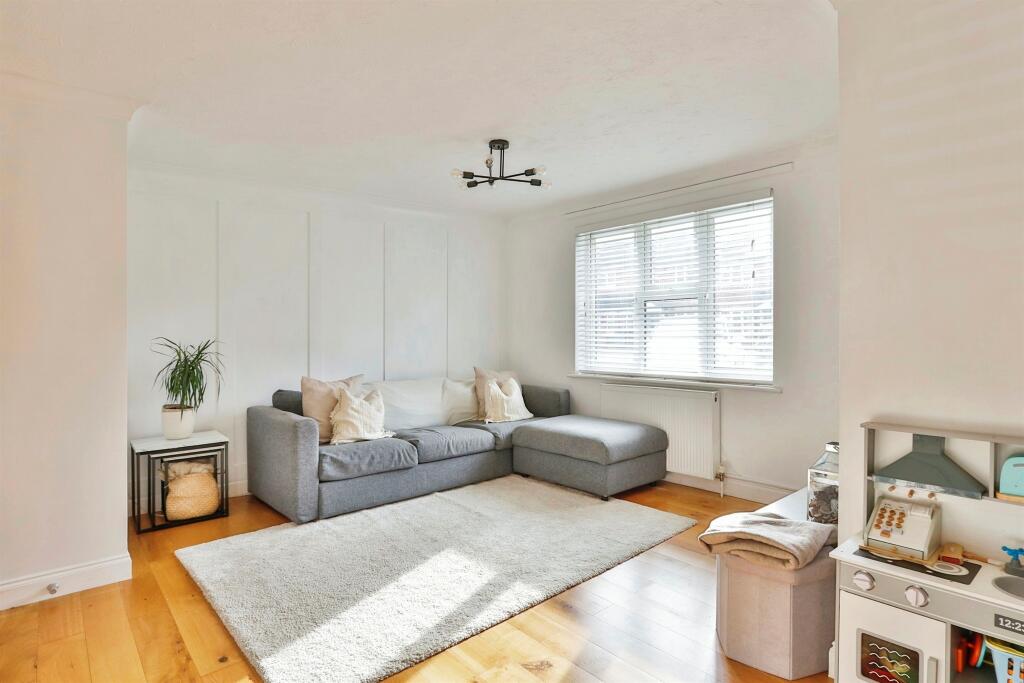 Additional image 17 of Chloe Gardens, Parkstone, Poole
