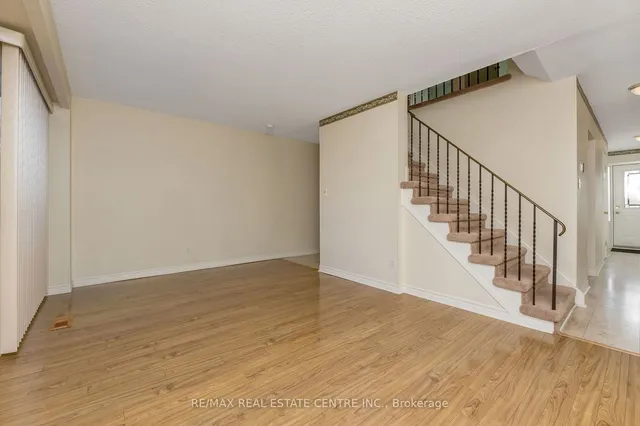 Additional image 10 of 75 Foster Cres