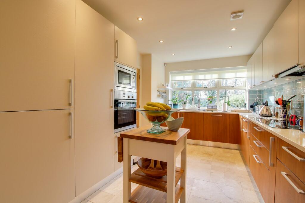 Additional image 6 of Homefield Close, Winkton, Christchurch, BH23