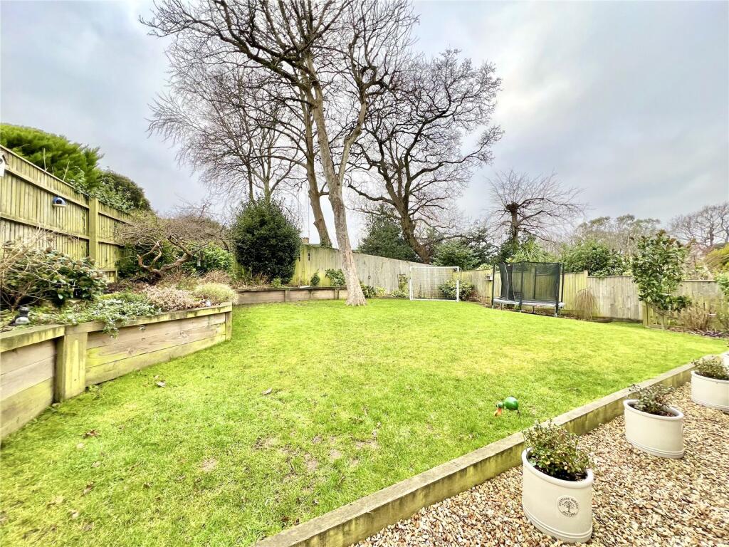 Additional image 19 of Curzon Way, Highcliffe On Sea, Christchurch, Dorset, BH23