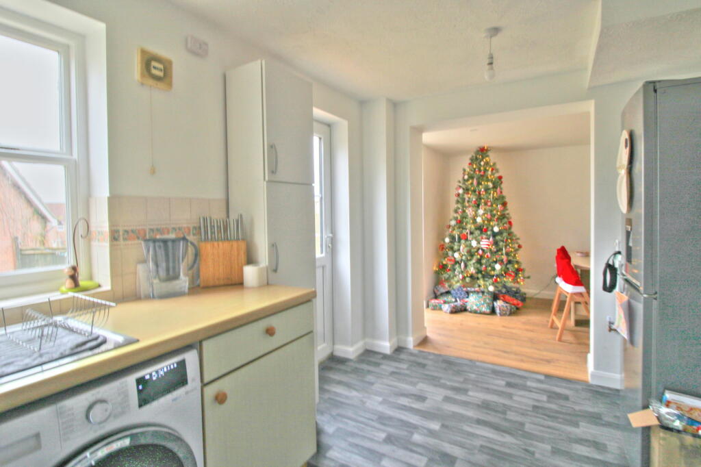 Additional image 5 of Glessing Road, Stone Cross, Pevensey, BN24 5FD