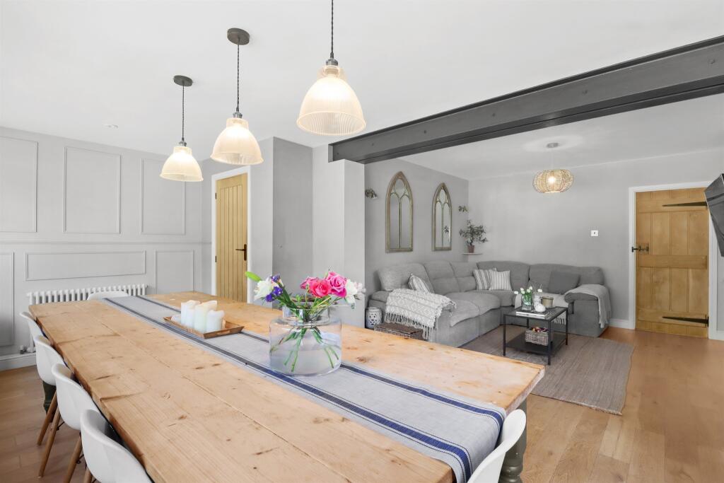 Additional image 8 of London Road, Hailsham