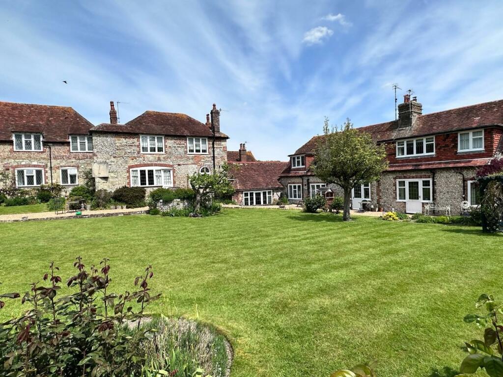 Additional image 7 of Manor Way, Ratton, Eastbourne