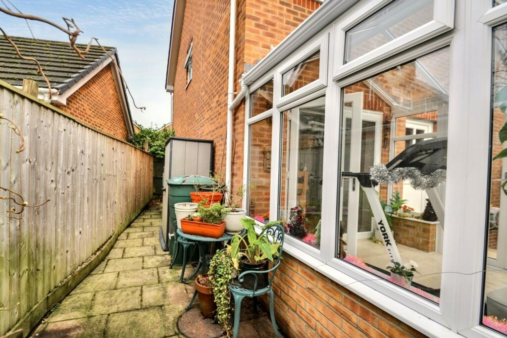 Additional image 19 of Broadstone