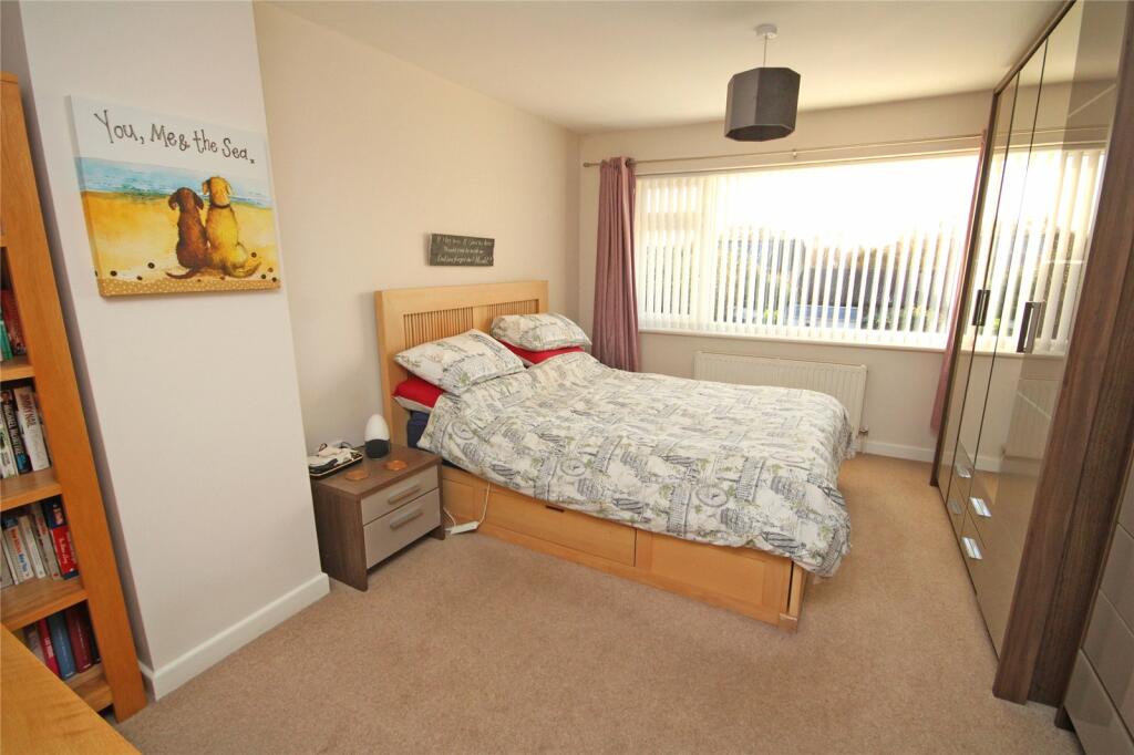 Additional image 7 of High Ridge Crescent, New Milton, Hampshire, BH25