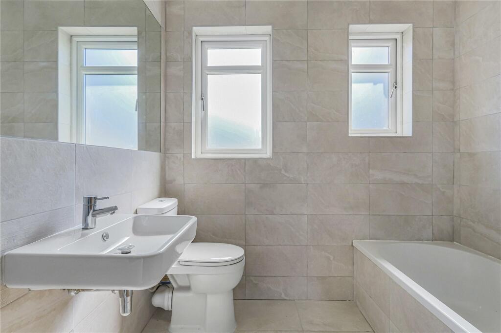 Additional image 5 of St Albans Avenue, Queens Park, Bournemouth, BH8