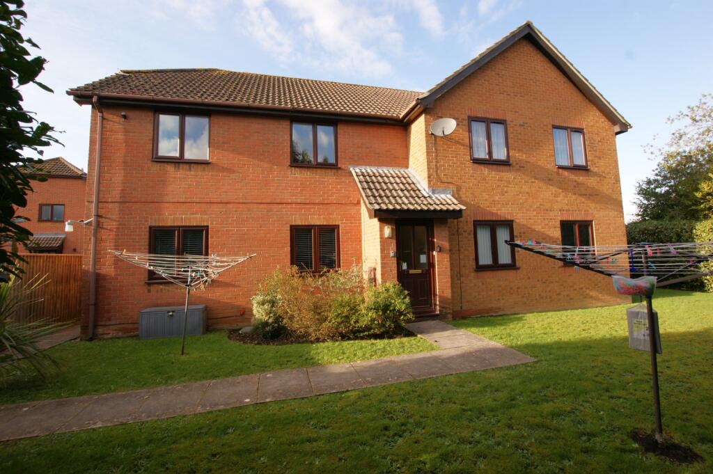 Froud Way, Corfe Mullen, Wimborne, Dorset, BH21