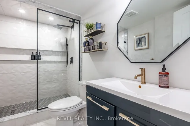 Additional image 32 of 5 Ventura Dr