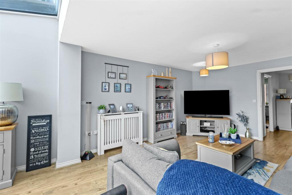 Additional image 15 of Hawksley Crescent, Hailsham