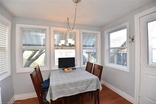 Additional image 18 of 6 Park Row