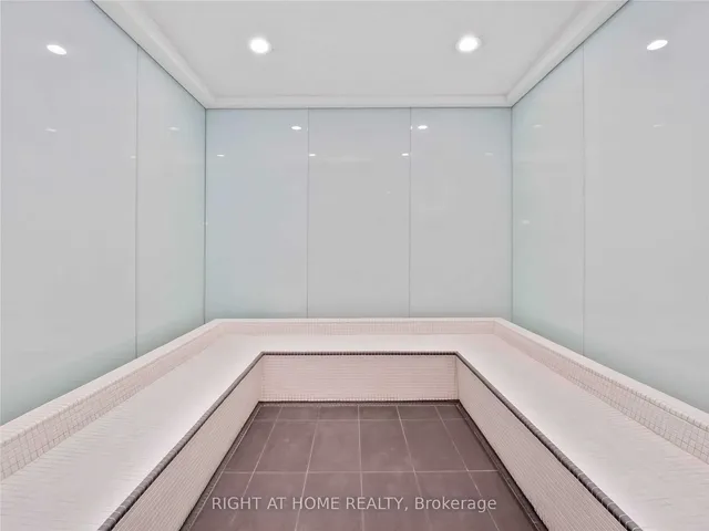 Additional image 23 of 15 Grenville St Unit 1711