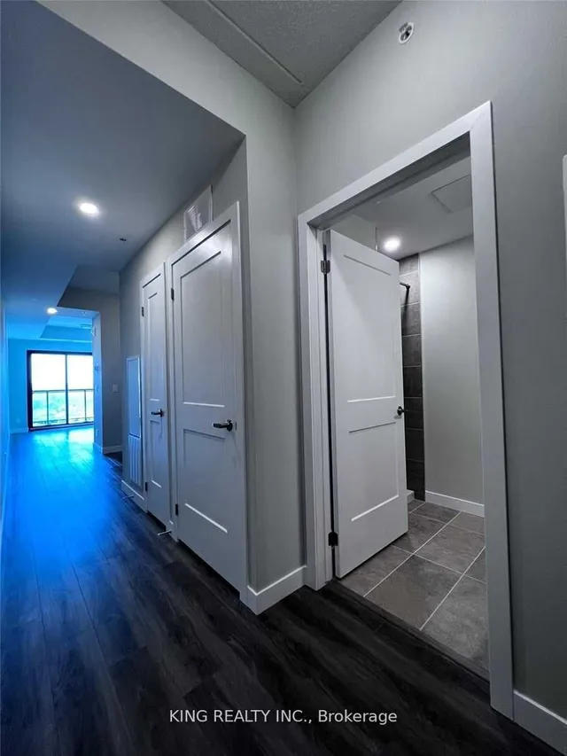 Additional image 13 of 15 Queen St Unit 2004