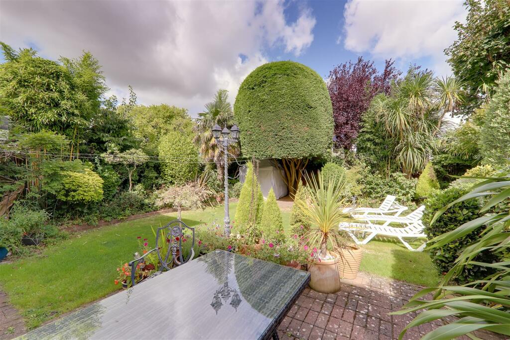 Additional image 15 of Trent Road, Goring-By-Sea, Worthing