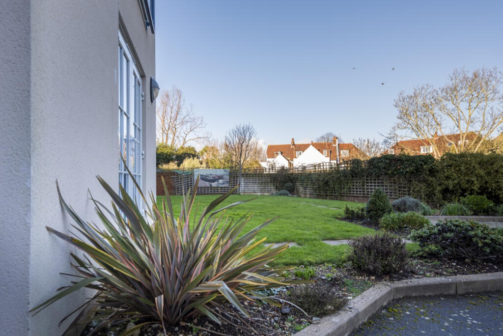 Additional image 18 of Aspen Court, 40 St. Botolphs Road, Worthing, West Sussex, BN11