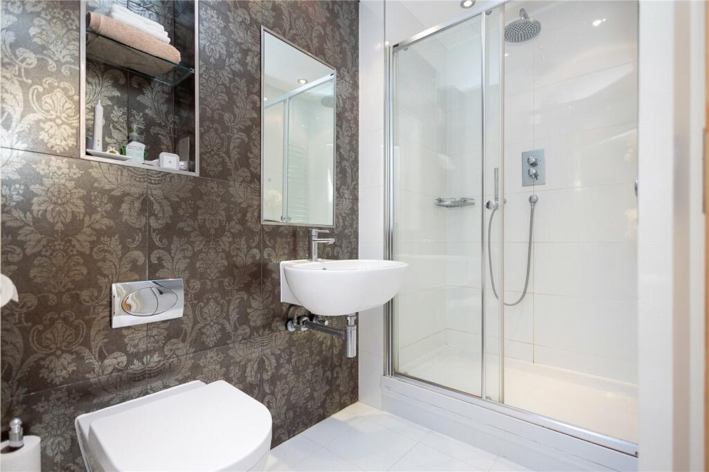 Additional image 19 of Panorama, Alipore Close, Lower Parkstone, Poole, Dorset, BH14