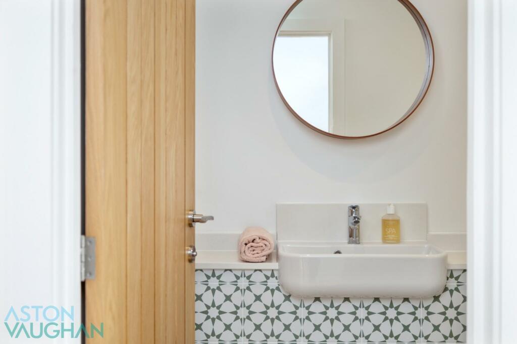 Additional image 18 of East Drive, Brighton