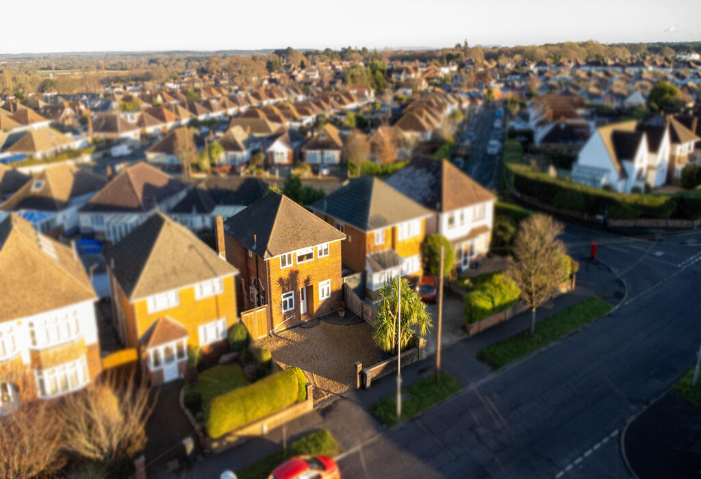 Additional image 20 of Leybourne Avenue, Bournemouth, Dorset
