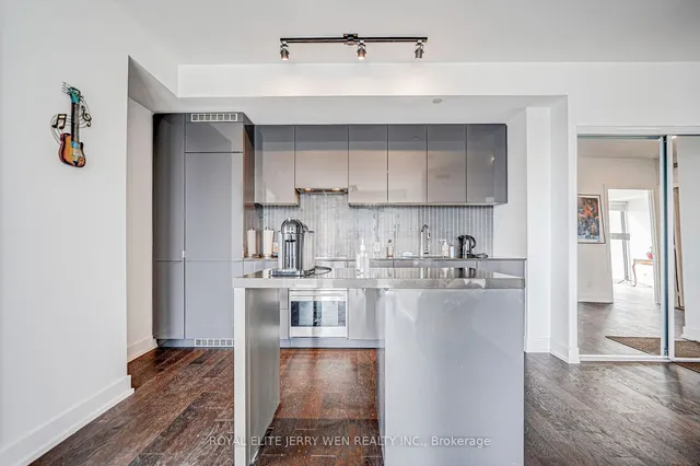 Additional image 4 of 7 Grenville St Unit 4811