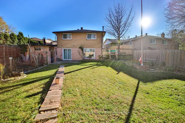 Additional image 38 of 79 Weir Cres