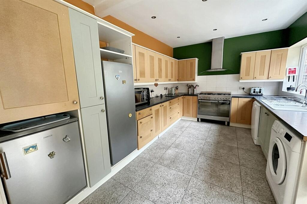 Additional image 5 of Meyrick Park